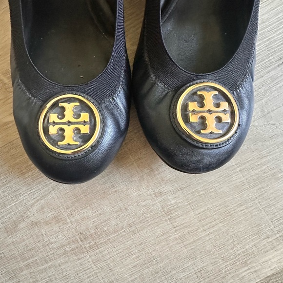 EUC Tory Burch Caroline 65MM Black Leather Wedge - Picture 8 of 9